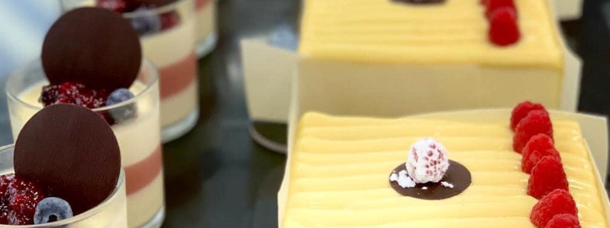 PEPPE LEOTTA ALTA FORMAZIONE CORSI CONPAIT-SICILIA SCUOLA PASTICCERIA CORSO LA VETRINA DELLE TORTE E MONO ESTIVE DEL MAESTRO ANTONIO CHIERA PEPPE LEOTTA ALTA FORMAZIONE CORSI CONPAIT-SICILIA SCUOLA PASTICCERIA CORSO LA VETRINA DELLE TORTE E MONO ESTIVE DEL MAESTRO ANTONIO CHIERA